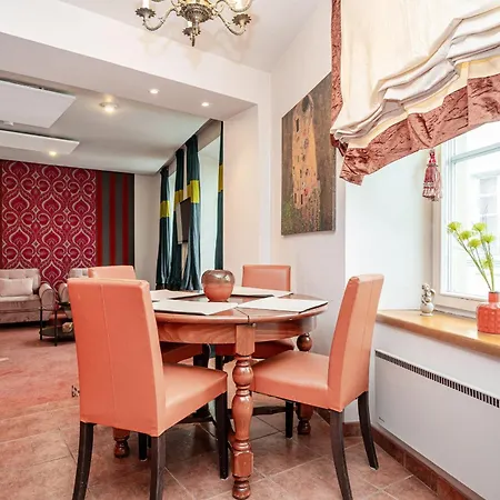 Apartment Classic In The Prestigious Stikliu Str By Reside Baltic