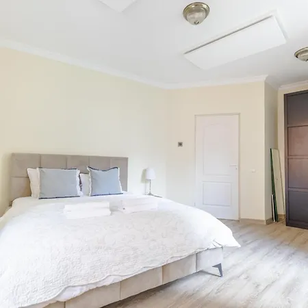 Apartment Classic In The Prestigious Stikliu Str By Reside Baltic *