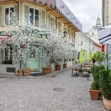 Apartment Classic In The Prestigious Stikliu Str By Reside Baltic